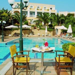 Vakantie Griekenland Crithoni&apos;s Paradise Hotel in Krithoni